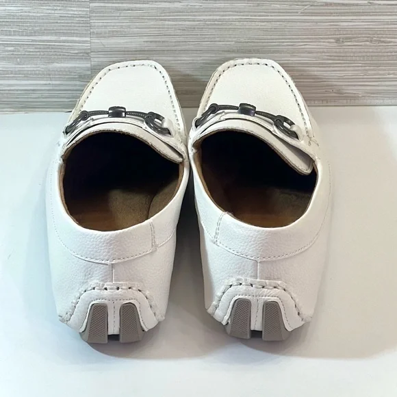 Reaction Kenneth Cole White Slip-On Loafers with Metal  display picture 3